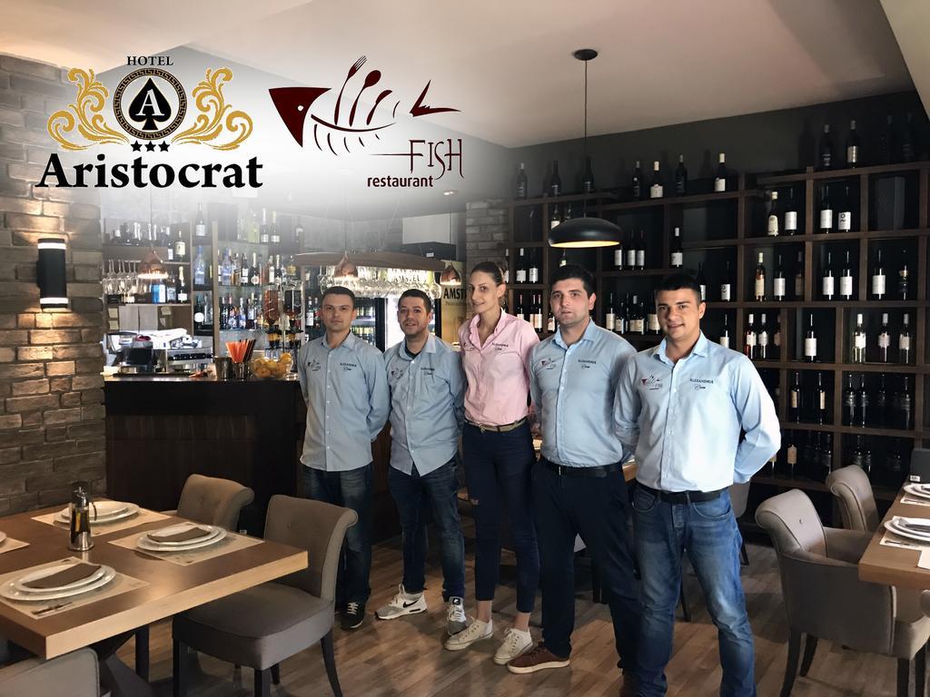 Hotel Aristocrat & Fish Restaurant Skopje Luaran gambar