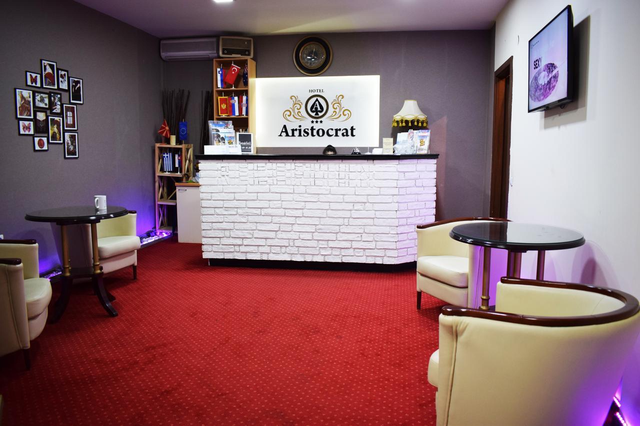 Hotel Aristocrat & Fish Restaurant Skopje Luaran gambar